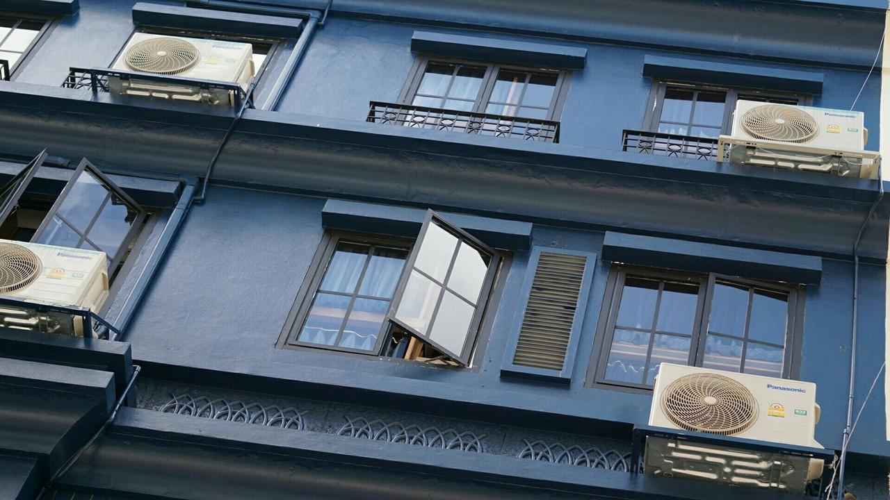 Natee Hostel Bangkok Esterno foto