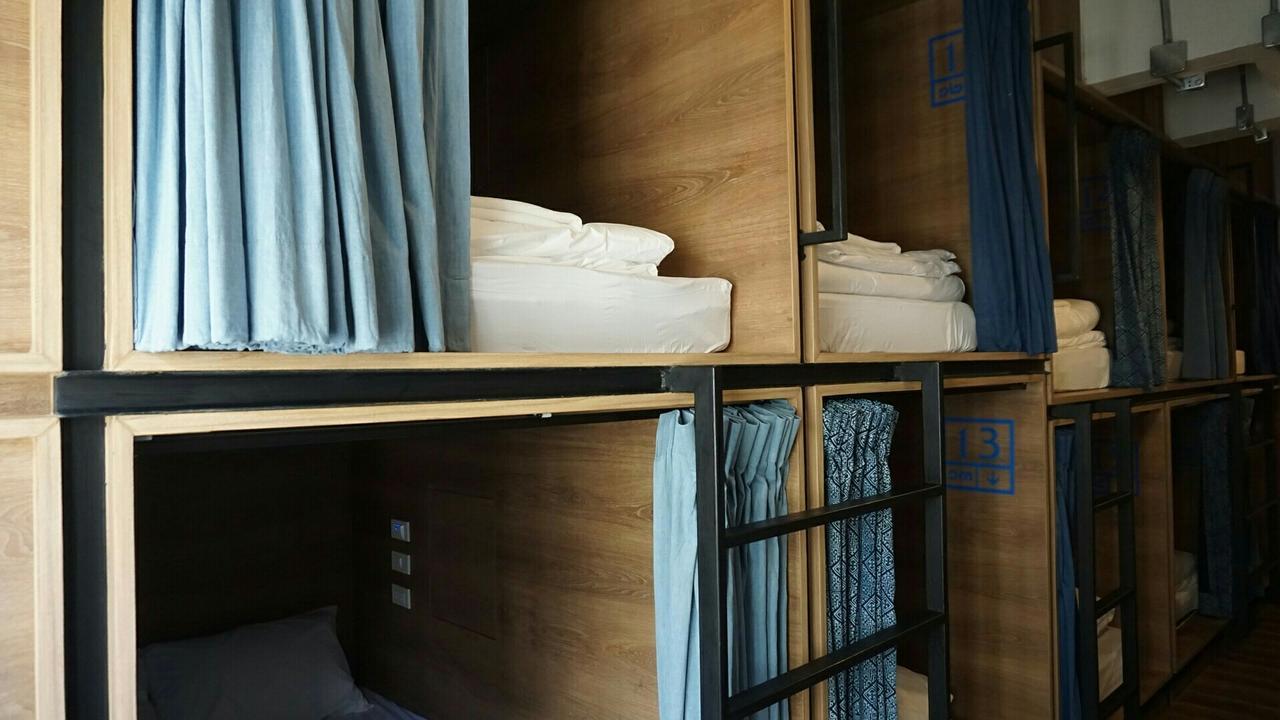 Natee Hostel Bangkok Esterno foto
