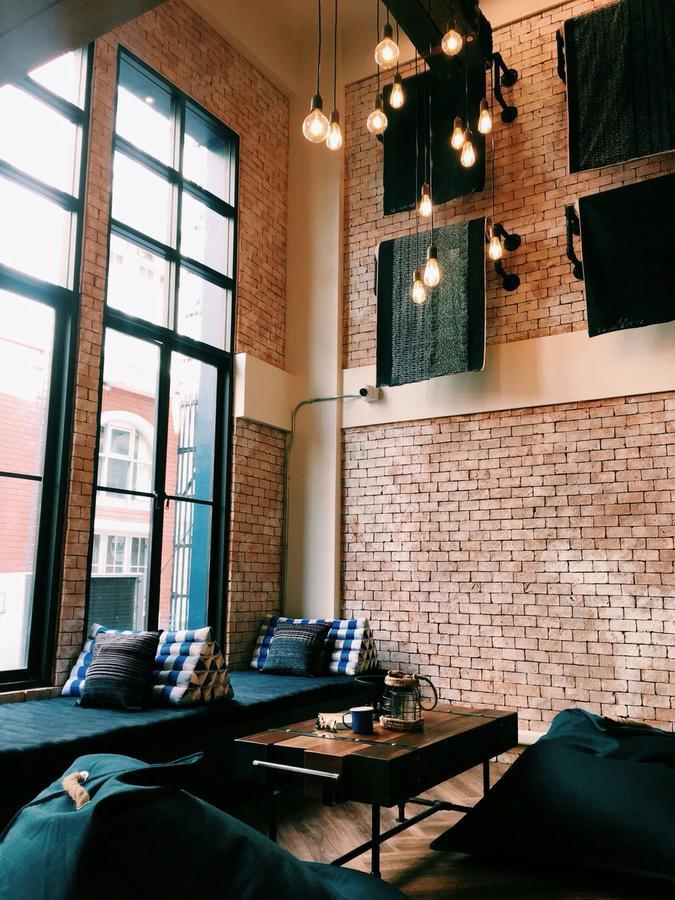 Natee Hostel Bangkok Esterno foto
