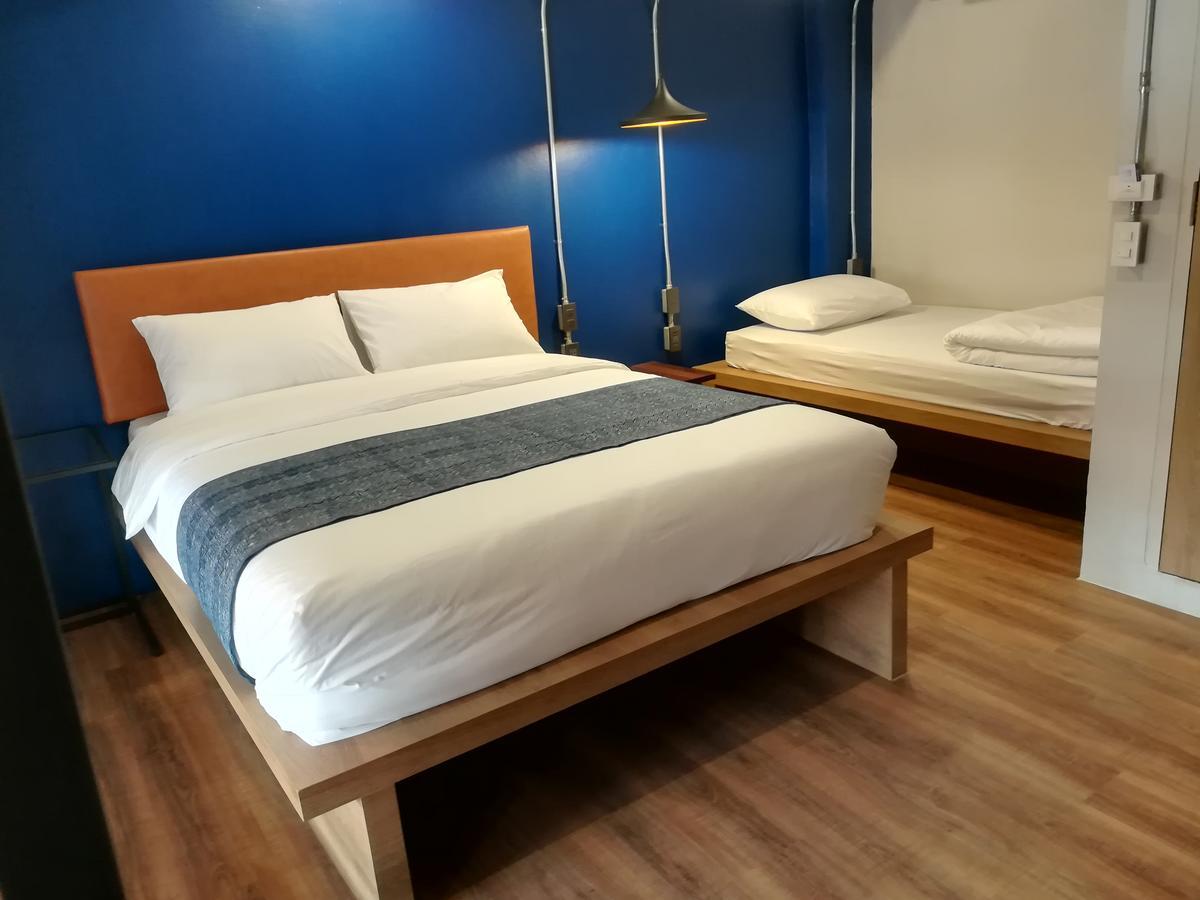 Natee Hostel Bangkok Esterno foto