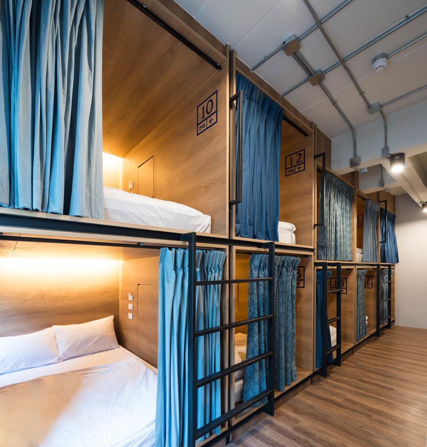 Natee Hostel Bangkok Esterno foto