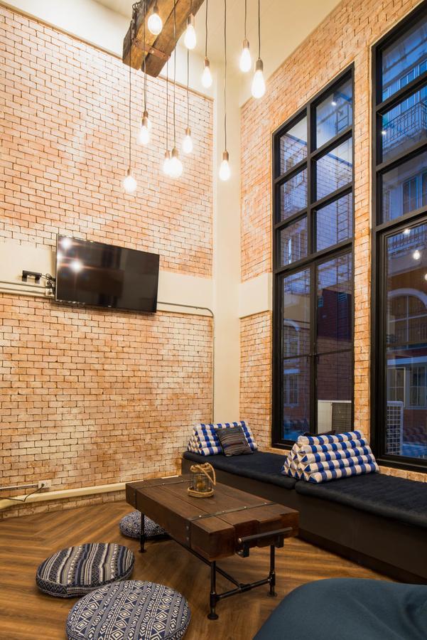 Natee Hostel Bangkok Esterno foto